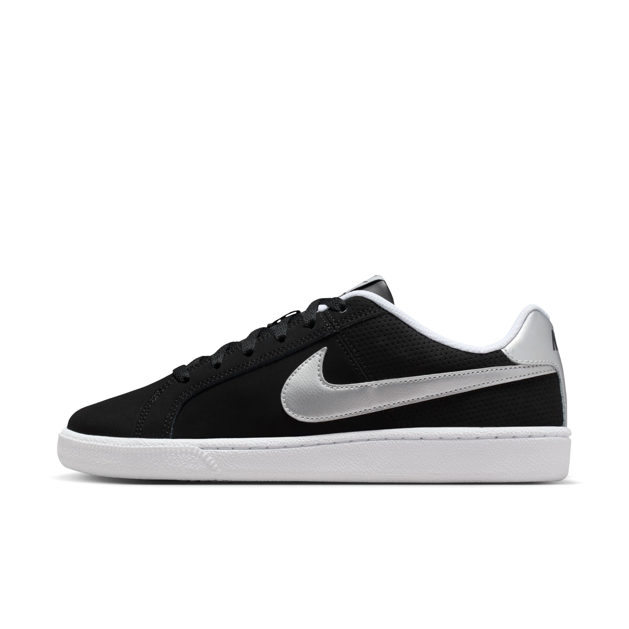 749867-001 - WMNS NIKE COURT ROYALE