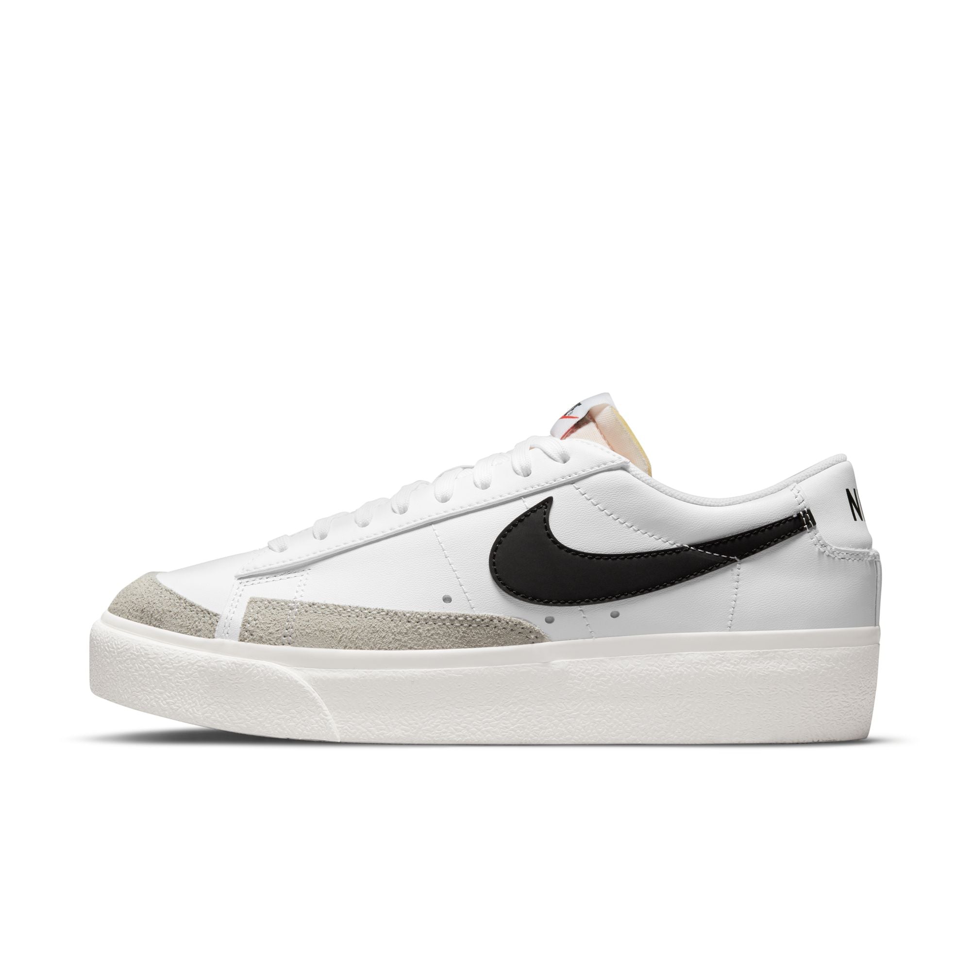 DJ0292-101 - W BLAZER LOW PLATFORM