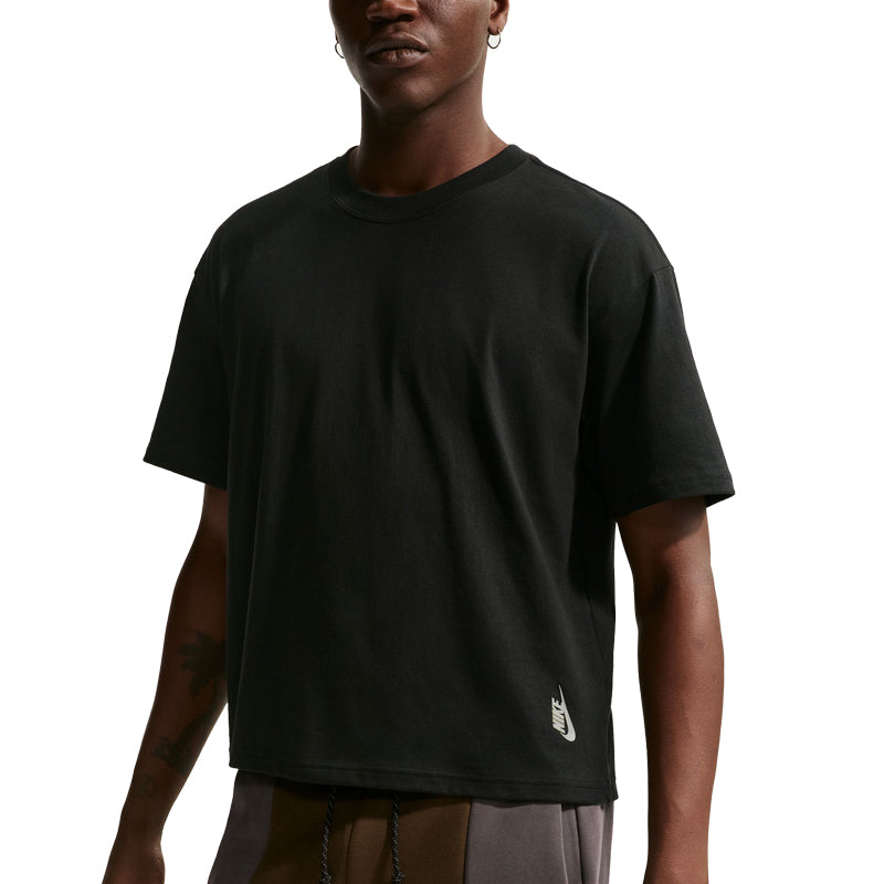 II3703-010 - AS U NSW TEE LSE SHRT BOXY ESS